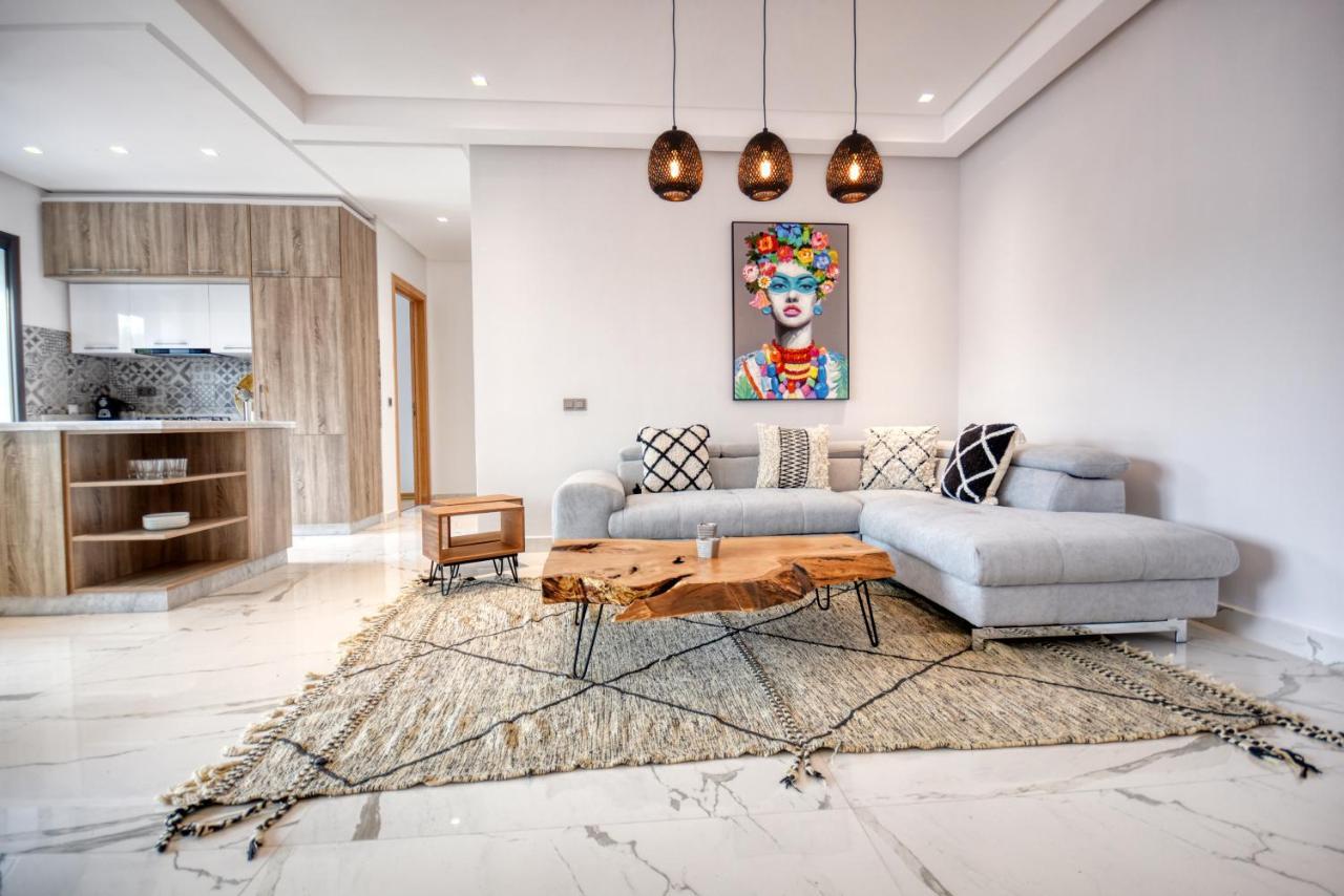 Appartement Petit Palace - Splendide T3 - Centre - 4 Or 5 Px Agadir